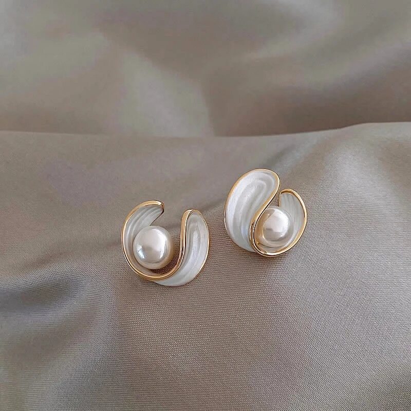 Antoinette Luxe White Opal Earrings | Nooklyst