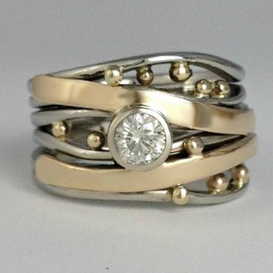 Royal Vintage Gold Inlaid Zirconia Ring | Nooklyst