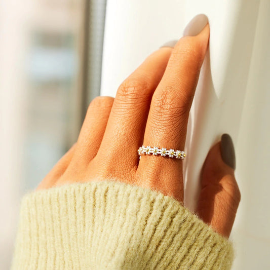 Garden Luxurious Flower Ring | Nooklyst