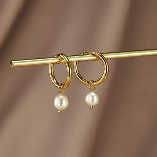 Bella Freshwater Pearl Earrings | Nooklyst