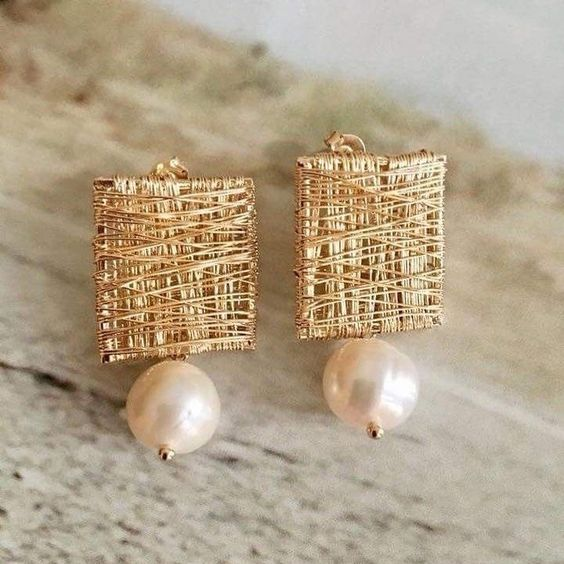 Elegance Pearl Thread Earrings | Nooklyst